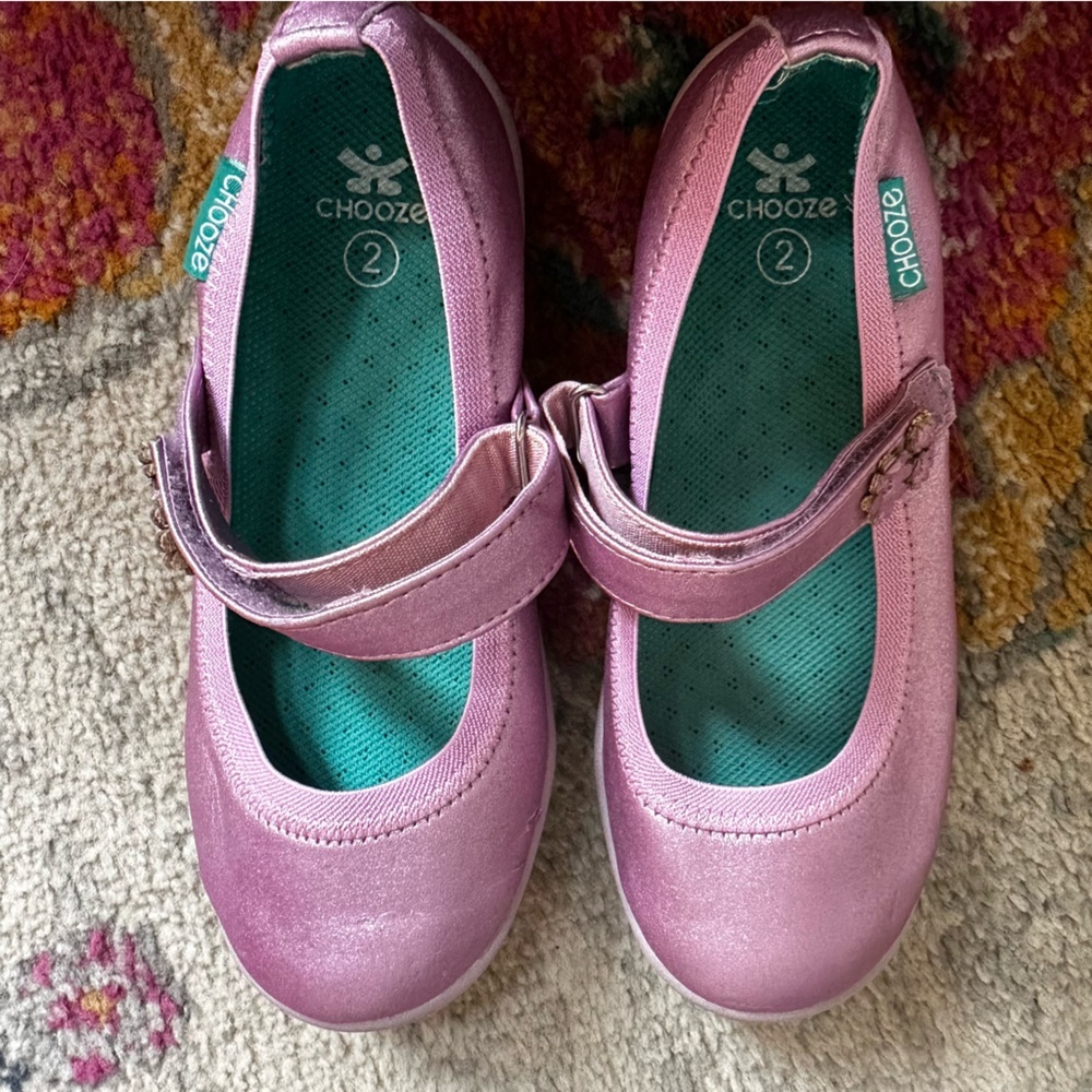 Girls Mary Janes (Chooze Brand) size 2